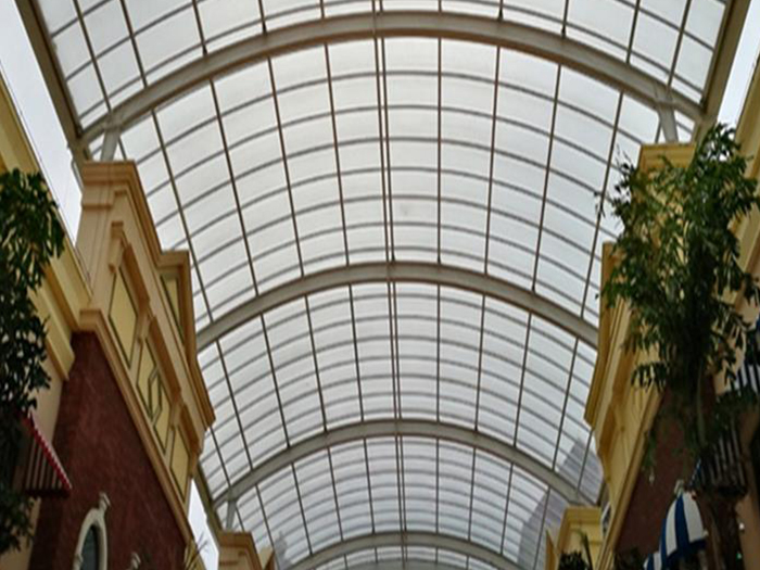 富德屋面网架顶棚吊装方案