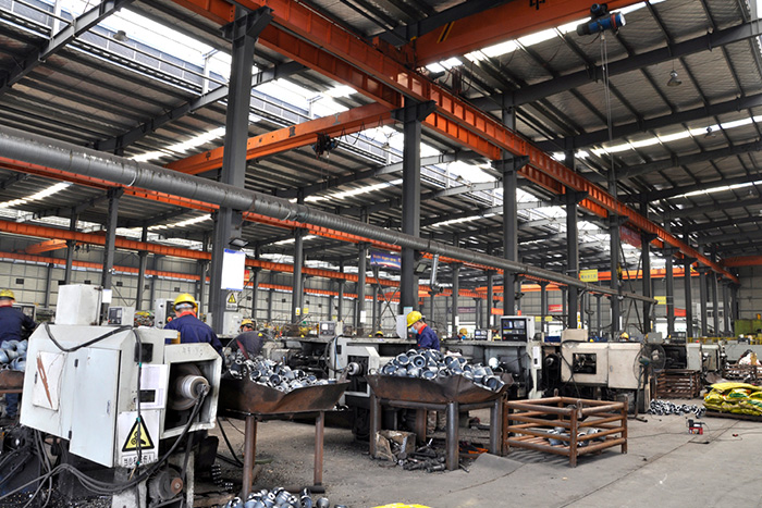 富德网架锥头车间