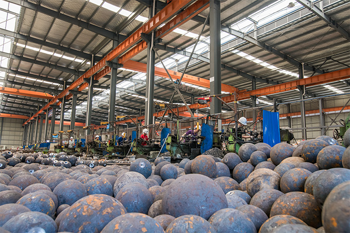 富德网架配件车间